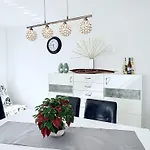 Апартаменты Ocean View, Spacious 2br, Pool, Playa Paraiso Pp601