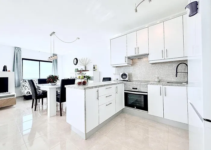 Ocean View, Spacious 2br, Pool, Playa Paraiso Pp601 *